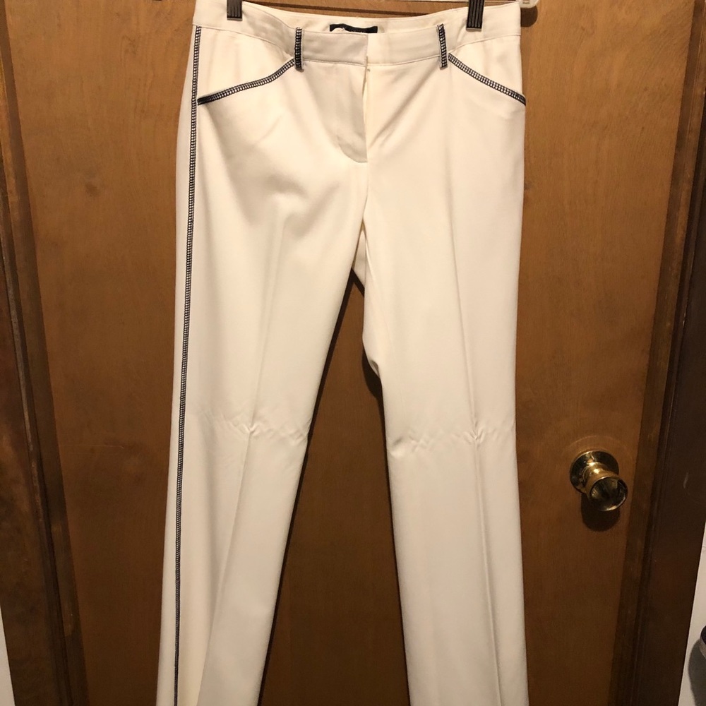 Whinter white stretch pants